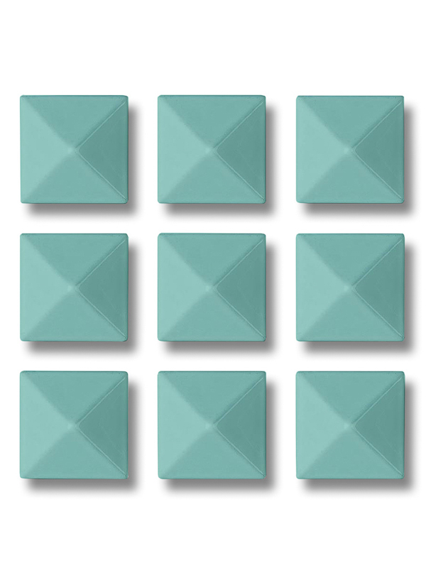 Gravity PYRAMID STUDS MINT stomp pad